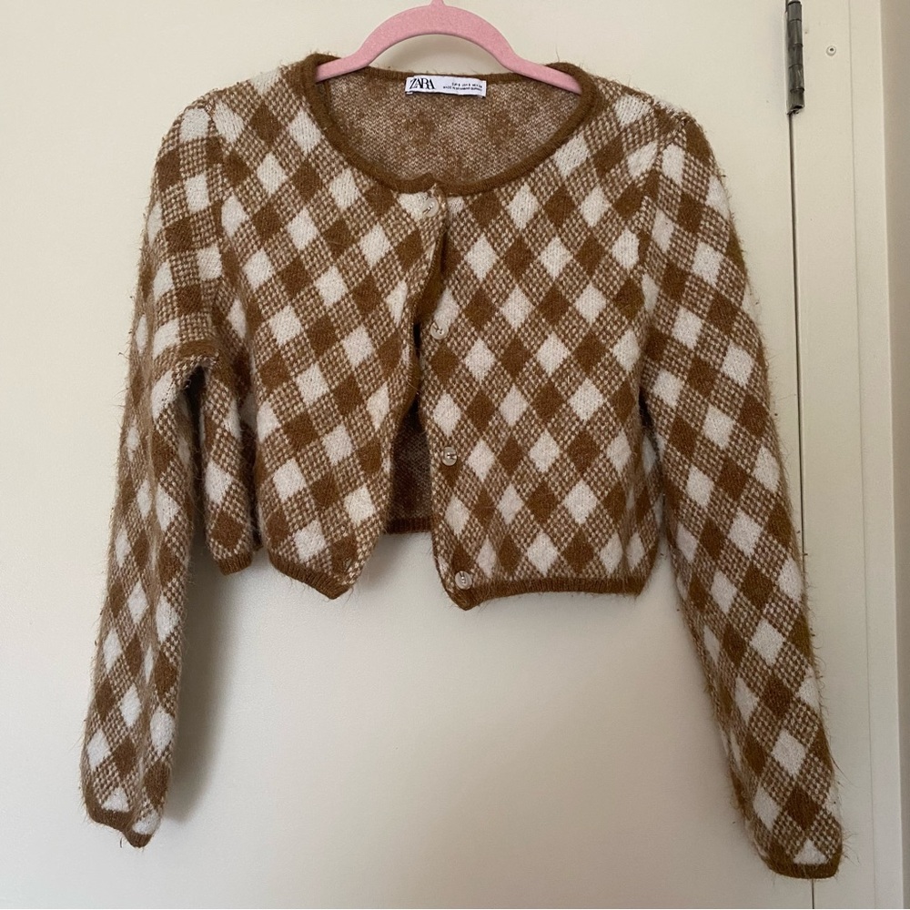 Zara Two-Piece Brown and White Argyle Knit Crop Top and Sweater